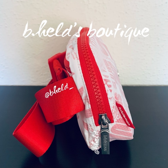 lululemon Everywhere Belt Bag *Manifesto Print in White/lulu Red Brand New NWT - Picture 8 of 15